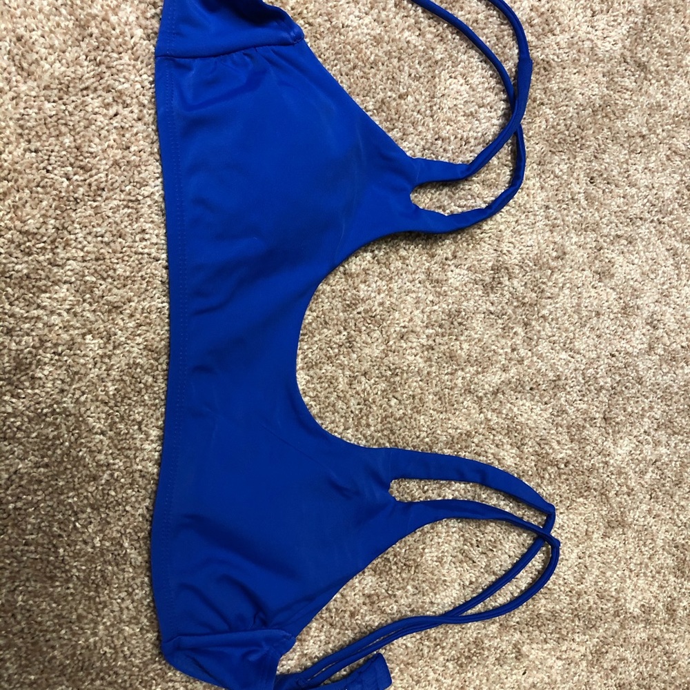 Bikini top